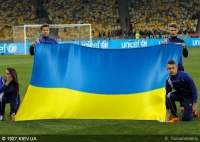 Як команди УПЛ вітали Україну з Днем Незалежності