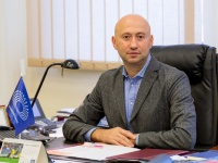 Директор НСК «Олімпійського»: «Постараємося зробити окремий сектор для темношкірих»