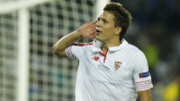 «Севілья» спростувала чутки про відхід Коноплянки