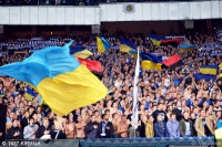 ЗМІ: ФІФА оштрафувала Україну за червоно-чорний прапор