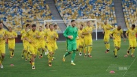 Гравці збірної України записали натхненне звернення українською мовою до вболівальників