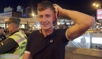 ​«Як зграя собак». Фани «Ліверпуля» піддалися нападу в Києві. ВІДЕО