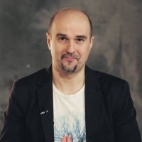 «ZIK» звільнив Андріюка після посту в Facebook про цензуру на каналі та корупцію у ФФУ