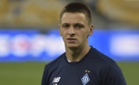 Назарий Русин уже в отпуске, где показал свою дворовую «команду мечты» 