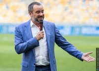 Часы Суркиса и трава Павелко
