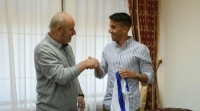 Де Пена розпочав вивчення української мови