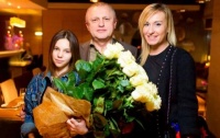 Марина и Яна Суркис: «У папы в первую очередь следует поучиться мужеству и силе характера»