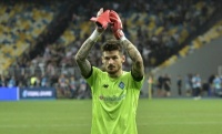 Бойко отшлепал Тете прямо на футбольном поле