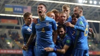 Блогер: «Попов головой играет, как Бог: за два матча на ЧМ выиграл 12 из 15 единоборств!»