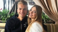 Дівчина Супряги демонструє ідеальні форми в бікіні