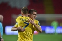 Вік-енд для футболістів збірної України: дубль Бєсєдіна, гол Безуса й результативні паси Шахова, Караваєва та Шепелєва