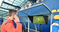 Фургон на шістьох, обмеження в 500 кілометрів, помилки повністю не зникнуть – як працюватиме VAR в Україні 