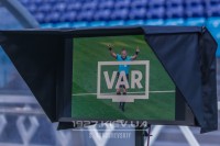 Журналіст УПЛ-ТБ: «У фургоні VAR який чемпіонат дивляться – російський?»