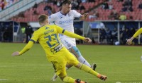 «Мілевський заробив 100-відсотковий пенальті»: екс-тренер «Карпат» звинуватив арбітра у нерішучості