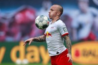 «Барселона» заинтересована в приобретении конкурента Зинченко