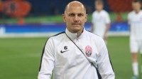 Каменюка офіційно завершив кар'єру та працюватиме асистентом тренера «Зорі»