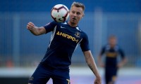 «Днепр-1» вернул полузащитника, с которым попрощался месяц назад