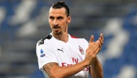 Официально: Ибрагимович продлил контракт с «Миланом»