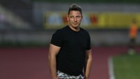 В «Минае» продолжают троллить Коноплянку 