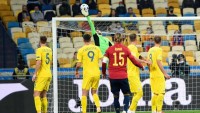 Обмінялися люб'язностями. Як Рамос підморгнув Бущану