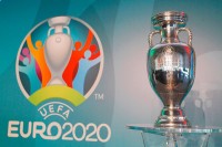 УЕФА изучает вариант проведения Евро-2020 полностью в России