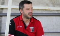 Тренер «Вереса»: «В Антарктиде белые медведи сделают искусственное покрытие, а в Ровно его нет»