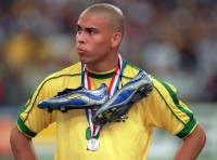 Три теории заговора, или Что случилось с Роналдо на ЧМ-1998