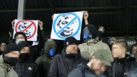 Фанати «Динамо» влаштували бійку з поліцією перед фіналом Кубка України