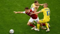 «Австрія давала нам грати»: Караваєв пояснив поразку України у вирішальному матчі на Євро-2020