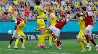 Емоції на лаві запасних, ПТН ПНХ та розпач футболістів збірної України – атмосферне відео закулісся матчу проти Австрії