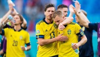 «Втікати з Криму мене змусили швидше росіяни, а не українці»: зірка збірної Швеції пригадав свої виступи в УПЛ