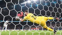 Первый вратарь в истории: Доннарумма признан лучшим игроком Евро-2020