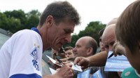 «Я спав поруч із телевізором»: легенда «Динамо» в Англії розповідає про жахіття війни
