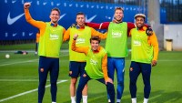 «Барселона» облаштовує пункти збору допомоги українським біженцям