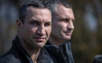 Володимир Кличко залишив Україну: відома причина