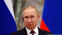 Путін приймає ванни з екстракту рогів оленів та їздить із командою лікарів, – розслідування