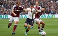 Миколенко отримав найкращі оцінки від WhoScored та SofaScore серед захисників «Евертона»