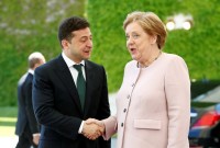 ​Меркель відповіла Зеленському: «Рішення Бухарестського саміту було правильним»