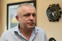 «Зателефонував у сльозах Ярмоленко: «Допоможіть врятувати мою сім'ю»: Суркіс – про евакуацію родин динамівців з України