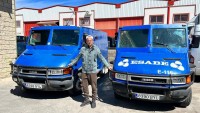 Зозуля передав українській армії броньовані великодні подарунки