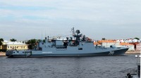 Біля Зміїного горить російський фрегат «Адмірал Макаров», – ЗМІ