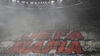 «УЄФА - мафія». Масштабний перфоманс та пірошоу в Марселі