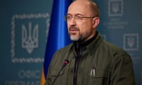 Шмигаль та Арестович – про те, чи випускатимуть чоловіків за кордон під час війни з рф