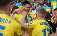 Журналіст Олег Ящук розповів про гравців збірної, які допомагають ЗСУ