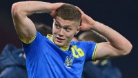 Довбик може замінити екс-партнера Ярмоленка у таборі 7-разового чемпіона Італії 