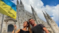Дружина Реброва показала відео, як її чоловік мітингував в Італії - екс-тренер «Динамо» українською мовою звернувся до співвітчизників