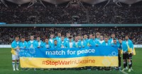 Футболу в Україні не буде? Світовий досвід для Прем'єр-ліги: бійня в Хорватії, ракетні обстріли Ізраїлю