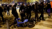 Поліція, вибухи і погроми вулиць – Франція знову страждає від перемоги Марокко на ЧС-2022 