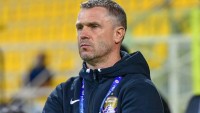 Ребров ледь не побився після матчу «Аль-Айна»: відео сутички українця з колегою з команди-суперниці, що вилетіла