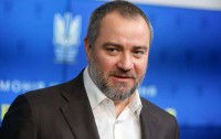 Скаже, хто буде тренером збірної? Павелко відповість на запитання журналістів